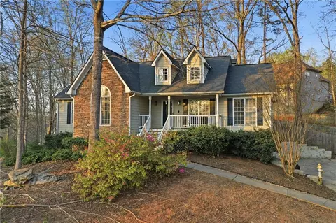 3 Warrenton Dr, Douglasville, GA 30134