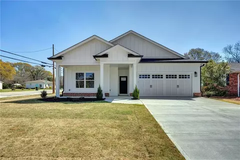 5186 Hartsook Dr, Covington, GA 30014