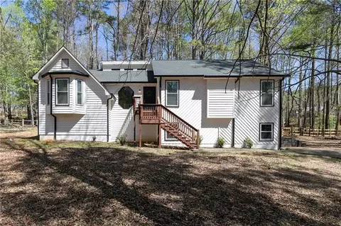 411 Allatoona Trl, Woodstock, GA 30189