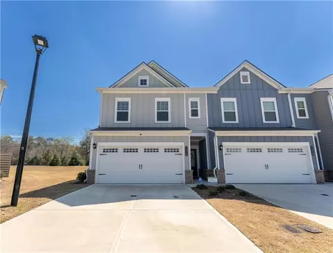 1114 Chastain Dr, Sugar Hill, GA 30518