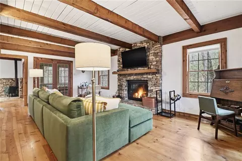 110 Sleeping Fawn Knl, Big Canoe, GA 30143