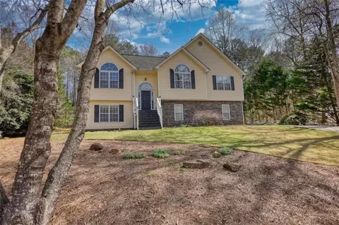 1006 English Oak Ln, Winder, GA 30680