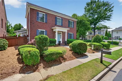 455 High Pointe Trl, Roswell, GA 30076