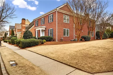 455 High Pointe Trl, Roswell, GA 30076