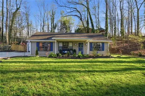 6117 Cardinal Dr, Gainesville, GA 30506