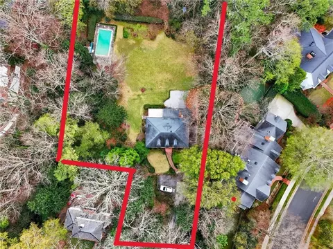 956 W Wesley Rd NW, Atlanta, GA 30327