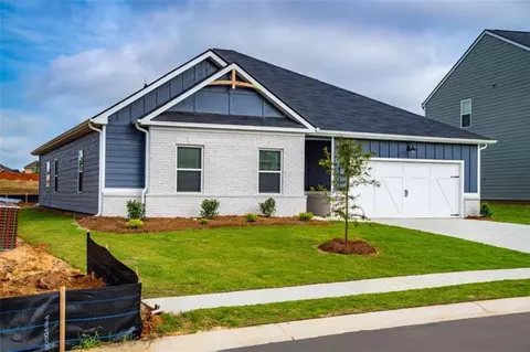 102 Scarecrow Ln, Perry, GA 31069