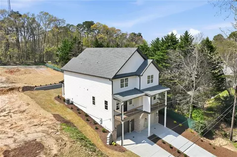 1123 Riverside Ter, Gainesville, GA 30501