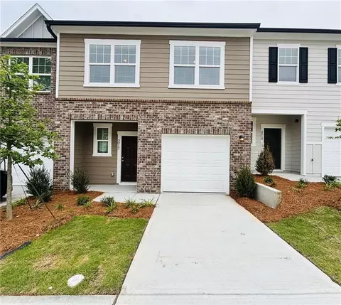 3012 Osier Cir, Douglasville, GA 30135