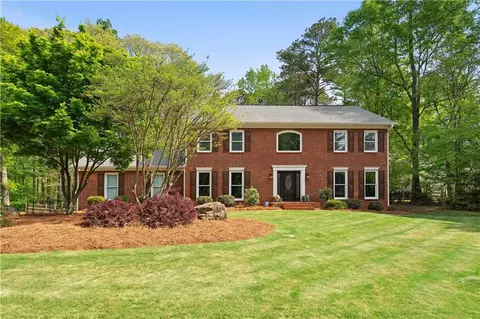 8085 Willow Tree Way, Alpharetta, GA 30005