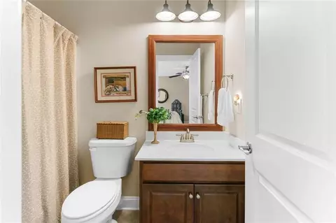 Bath - 559 Bishopton St, Grayson, GA 30017 photo 6 of 6