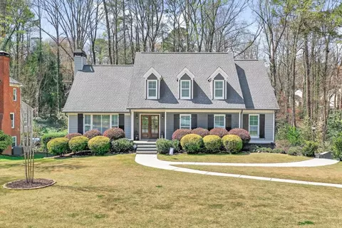 1565 E Bank Dr, Marietta, GA 30068