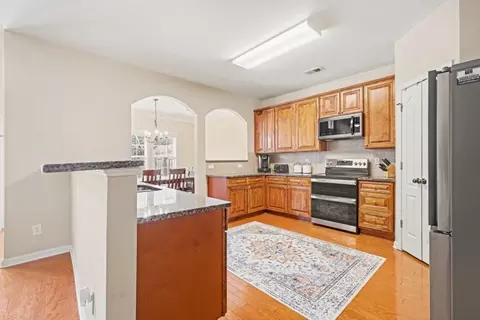 2153 Splitrail Trl, Buford, GA 30519 photo 3