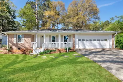 5593 Laurel Ln NW, Lilburn, GA 30047