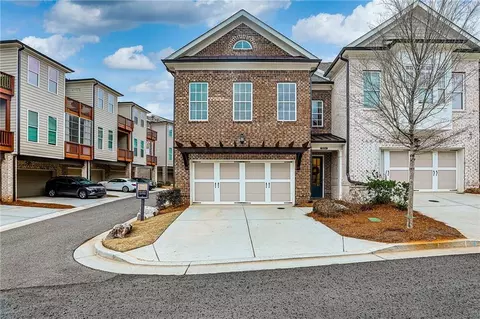 5054 Sealy Cir, Peachtree Corners, GA 30092