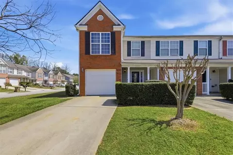 7222 Alicias Way, Morrow, GA 30260