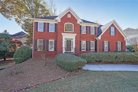 1381 Providence Dr, Lawrenceville, GA 30044