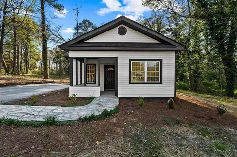 5580 Burrus Rd, Austell, GA 30106