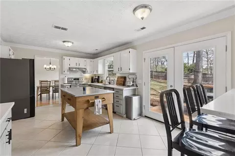 609 Farmbrook Trl NE, Kennesaw, GA 30144 photo 12
