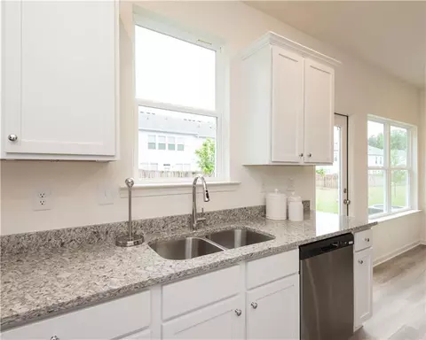 2551 Riverside Rd, Conyers, GA 30013 photo 10