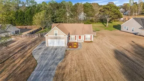 607 Mcdowell Ln, Bethlehem, GA 30620 photo 5