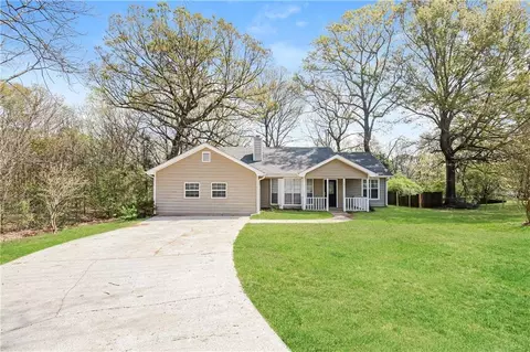90 Lazy Hollow Ln, Covington, GA 30016