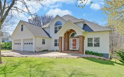 11 Golden Autumn Dr, Dahlonega, GA 30533