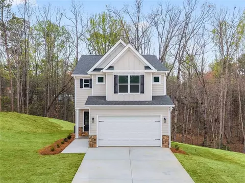5120 Daylily Dr, Braselton, GA 30517