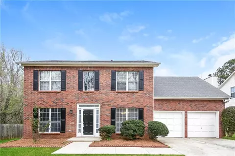 2716 River Tree Dr, Decatur, GA 30034