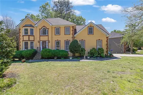 2778 Kingstream Dr, Snellville, GA 30039