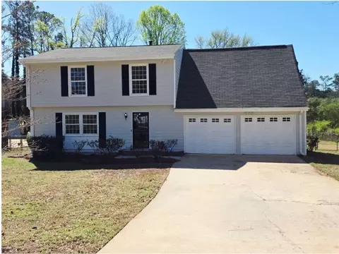1266 Pixley Dr, Riverdale, GA 30296