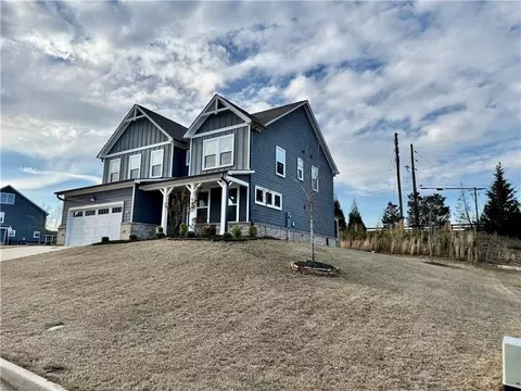4660 Shipley Ave, Cumming, GA 30028