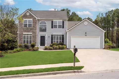 816 Pond View Ln, Sugar Hill, GA 30518