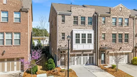 3137 Quinn Pl, Chamblee, GA 30341 photo 4