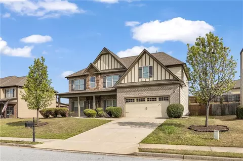 2626 Holden Spring Dr, Dacula, GA 30019