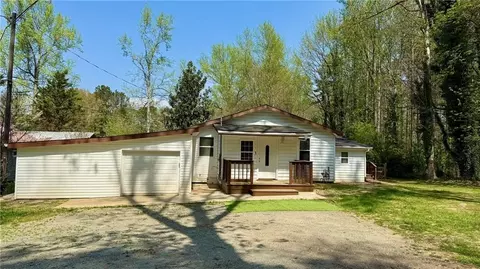 337 Lee Dr, Acworth, GA 30102