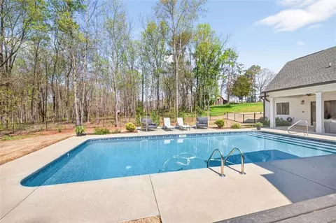 Exterior - 4746 Bentley Rd, Monroe, GA 30656 photo 8 of 25