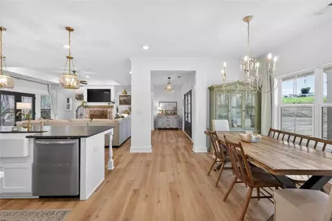 Dining - 4746 Bentley Rd, Monroe, GA 30656 photo 3 of 3