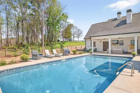 Exterior - 4746 Bentley Rd, Monroe, GA 30656 photo 7 of 25