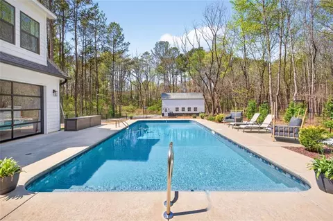 Exterior - 4746 Bentley Rd, Monroe, GA 30656 photo 9 of 25