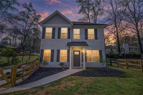 2710 Maple Ln, Cumming, GA 30041