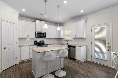 49 Thacker Trl, Adairsville, GA 30103