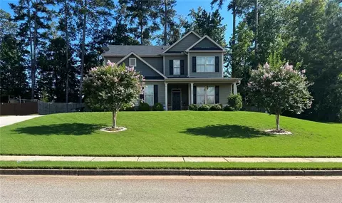 4065 Mcclendon Way, Rex, GA 30273