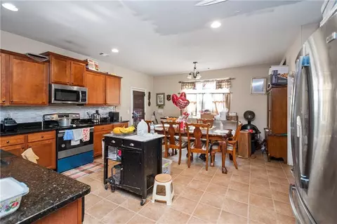 12148 Flannery Ln, Hampton, GA 30228 photo 2