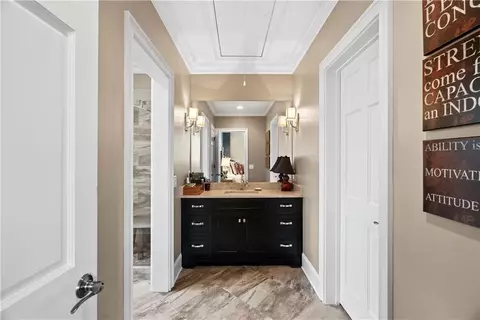 Entry Way - 315 E Line St, Calhoun, GA 30701 photo 4 of 7