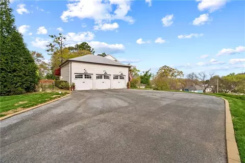 Exterior - 315 E Line St, Calhoun, GA 30701 photo 14 of 15