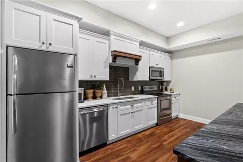 Kitchen - 315 E Line St, Calhoun, GA 30701 photo 2 of 12