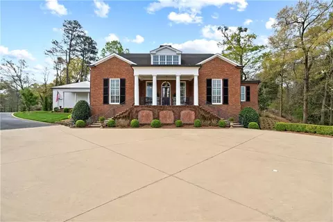 Exterior - 315 E Line St, Calhoun, GA 30701 photo 3 of 15