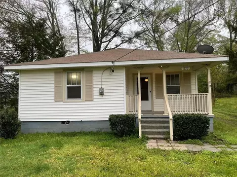 1122 Dewey St, Griffin, GA 30223