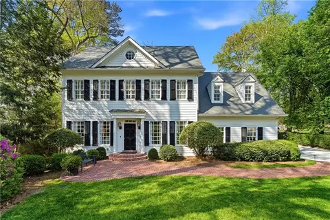 633 Longwood Dr NW, Atlanta, GA 30305